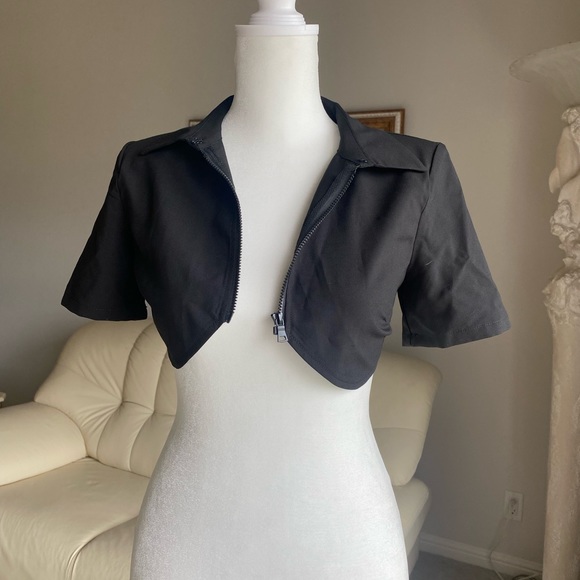 Finesse size XS Women's Black Crop-top - Picture 9 of 9